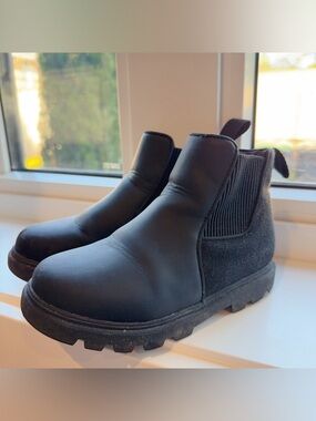 The Native Shoes Kids' Kensington Chelsea Boot